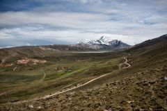 Whya Pytosi is a large mountain, located just outside La Paz, Bolivia