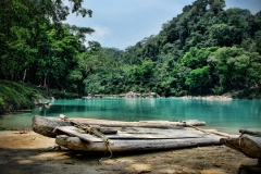 The crystal blue waters of Agua Clara in Mexico