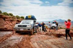 Pushing_the_Jeep-Lipes-Bolivia-Greg_Goodman-Travel-Photographer