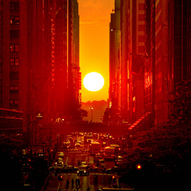 Manhattanhenge-42_Street-New_York_City-USA-Greg_Goodman-AdventuresofaGoodMan
