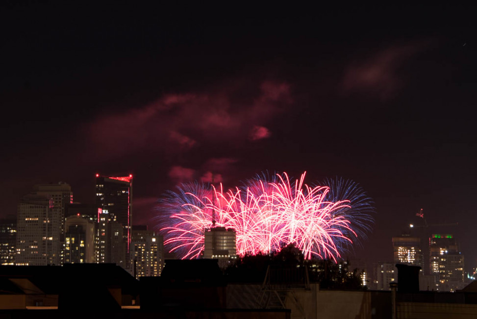 San_Francisco_NYE_Fireworks_Greg_Goodman_09