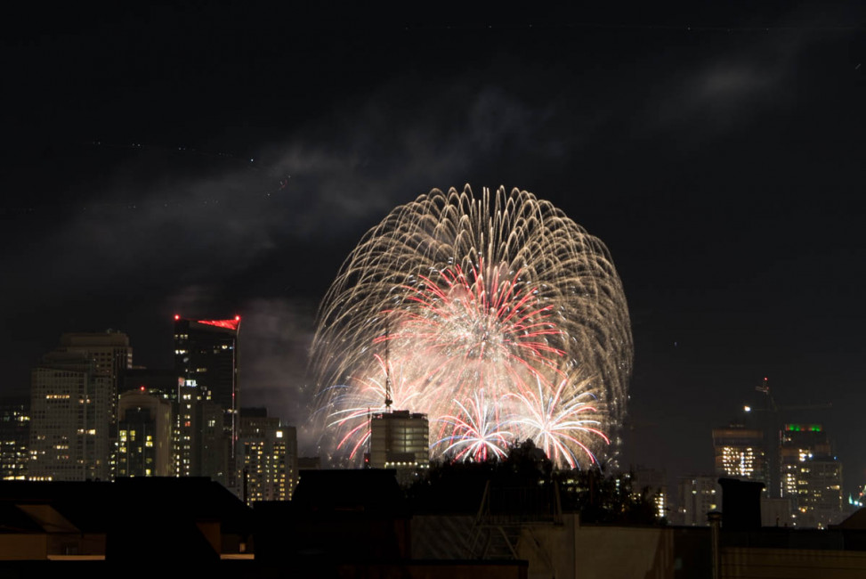 San_Francisco_NYE_Fireworks_Greg_Goodman_10