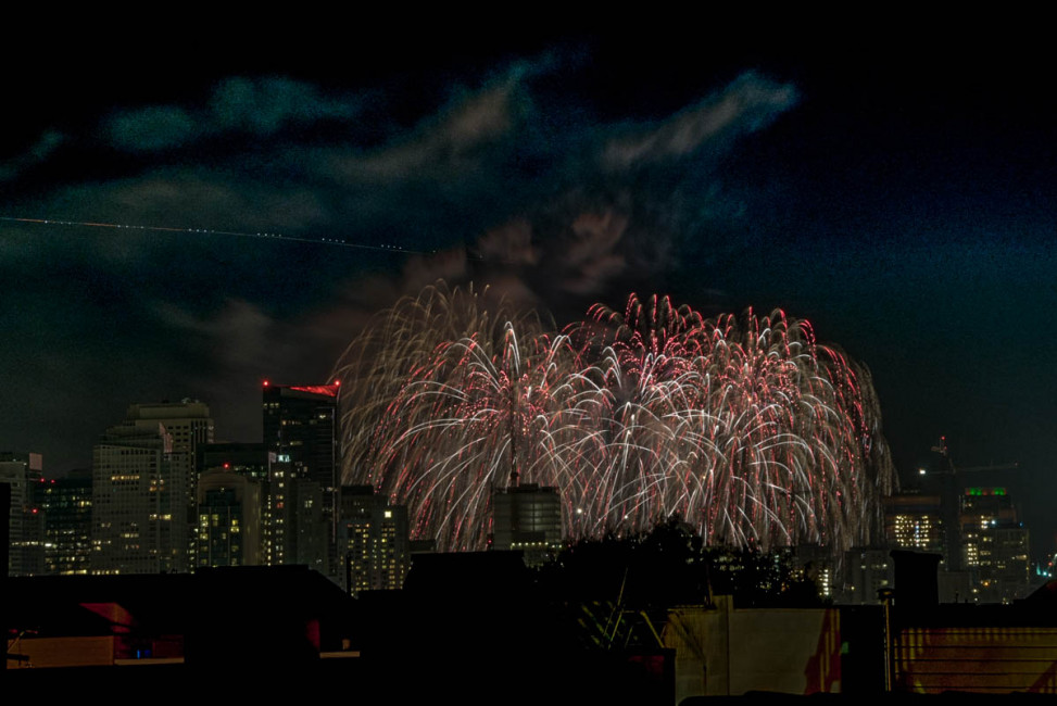 San_Francisco_NYE_Fireworks_Greg_Goodman_21