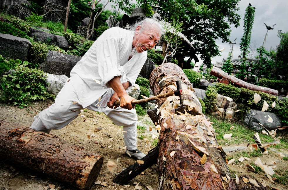 Jangseong-Totem_Pole_Carving-Hahoe_Village-Andong_South_Korea-Greg_Goodman-AdventuresofaGoodMan-1