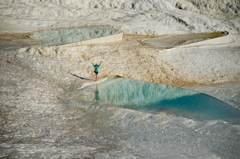 Pamukkale_Cascades-Carrie-Tree_Pose-Yoga-Denizli_Provence-Turkey-Greg_Goodman-AdventuresofaGoodMan-1