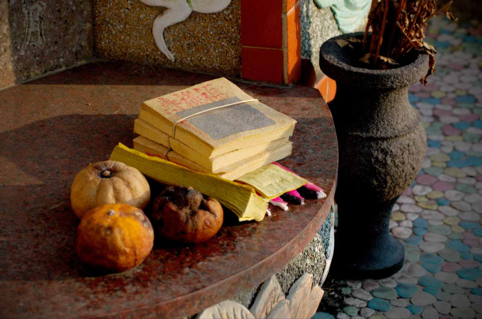 Offerings at a cemetery in Anping, Taiwan