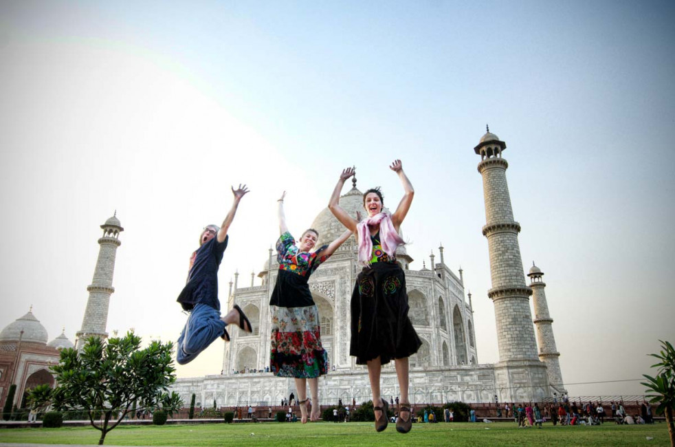 Carrie_Lauren_Me-Taj_Mahal_Jumping-Greg_Goodman-AdventuresofaGoodMan-1