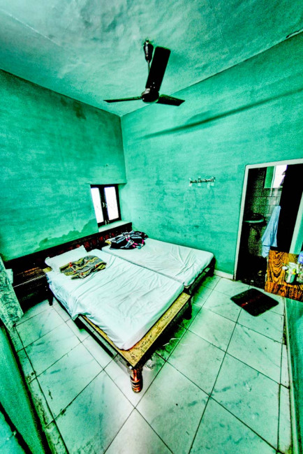 Khajuraho-Hotel-Yogi_Lodge-200rs-India-Guesthouse-GregGoodmanPhotography-12-05-37