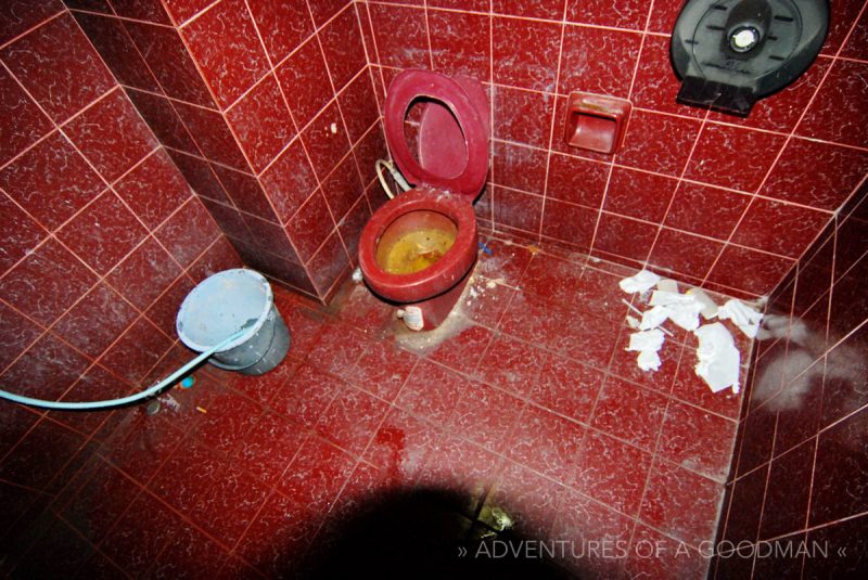 A bathroom at the Overstay