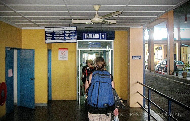 The Sungai Golok border crossing between Malaysia and Thailand