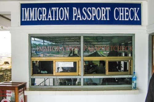 Thailand Laos border crossing