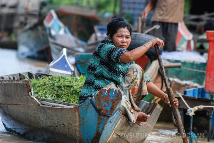 Kampong Phluk Floating Village boat tour - Cambodia