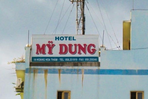 Hotel My Dung in Vietnam - Funny Sign