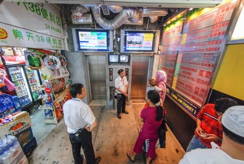 The lobby of Chungking Mansions