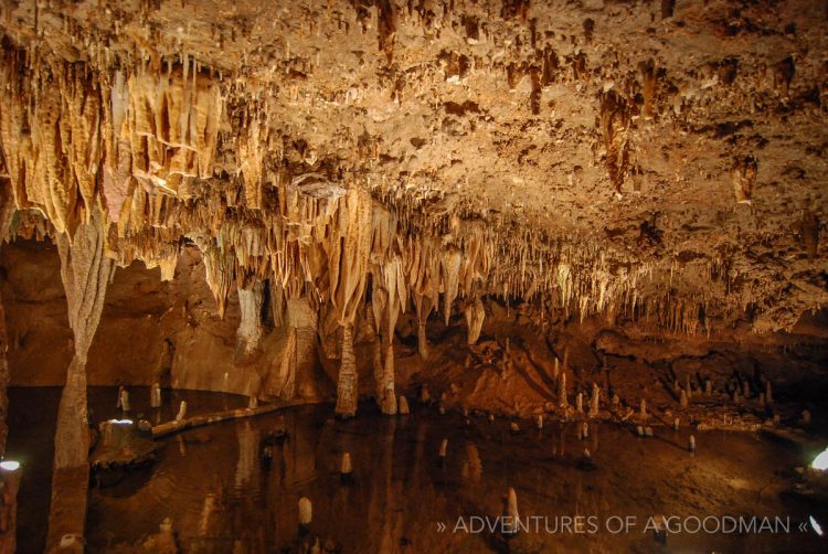 Stalactites and stalagmites in Meramec Caverns, Stanton, Missouri