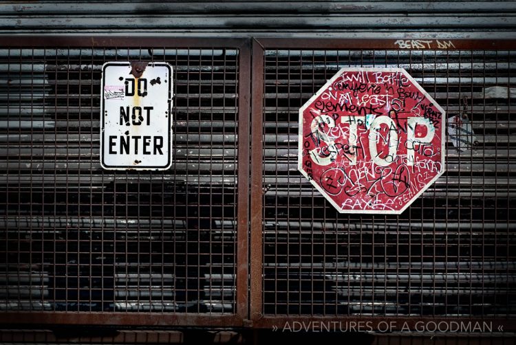 Stop Do Not Enter