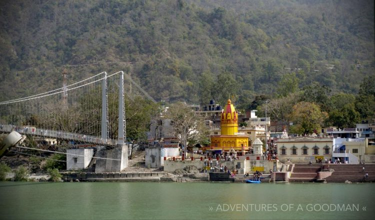 Ram Jula Temples and Ghats alongside the Ganga River in Rishikesh