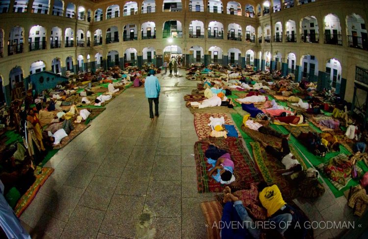 The main courtyard at Shri Guru Ramdas Niwas