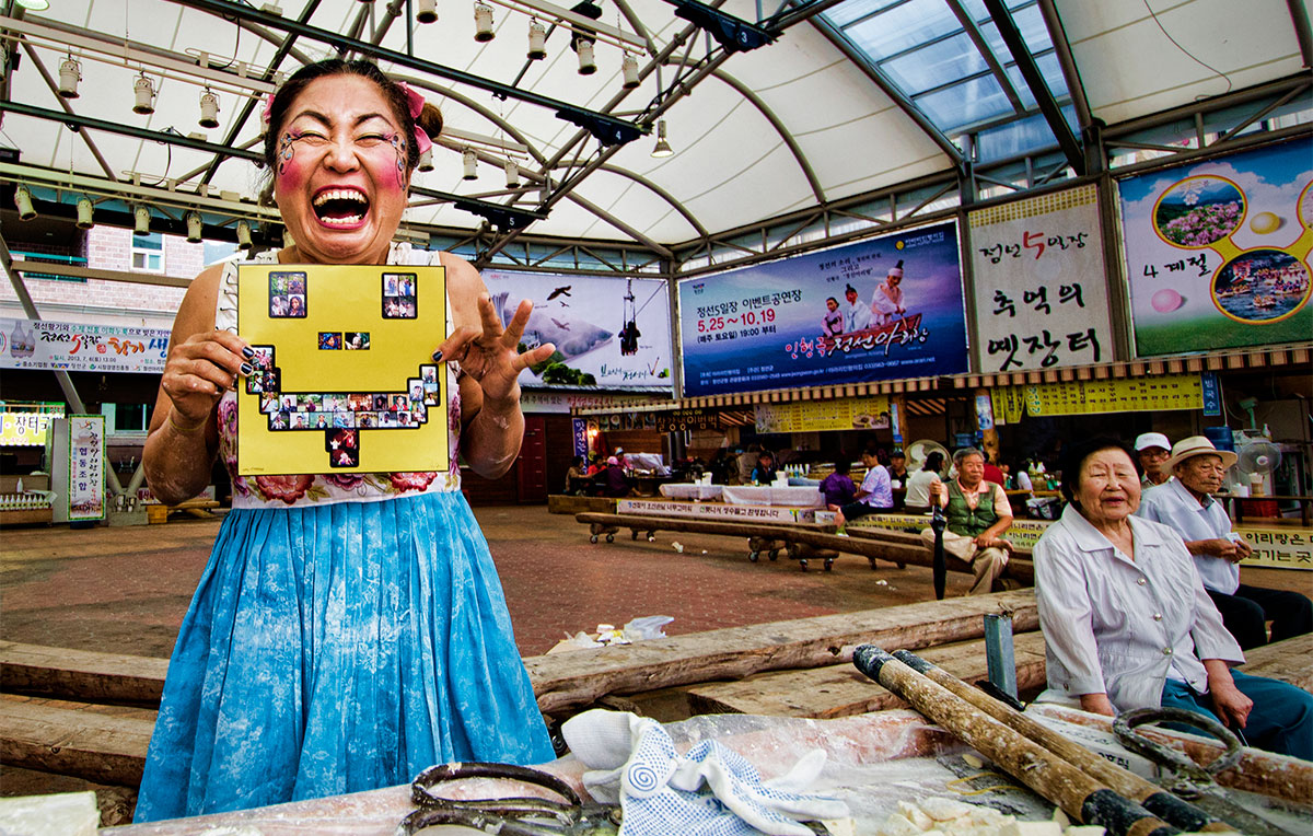 South Korea's Scissor Lady got a big kick out of Say Cheese
