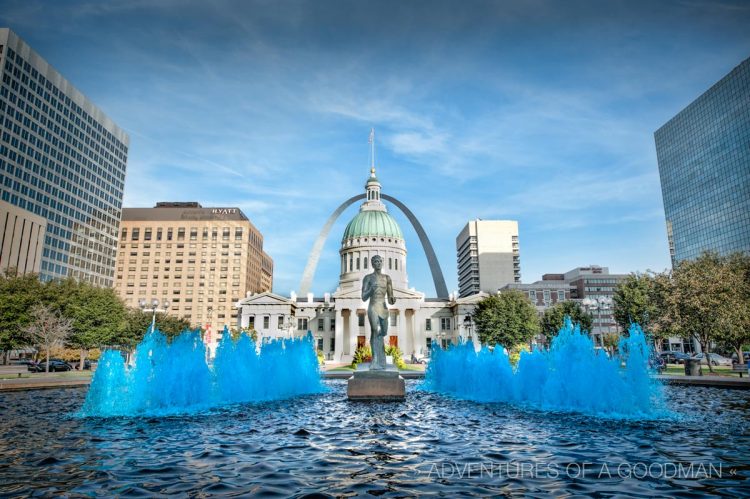 The St. Louis, Missouri, Capitol Building, fountain and Gateway Arch