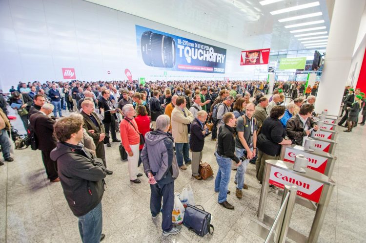 Every morning, I walked right past the hoards of visitors lining up to get into Photokina, just by showing my exhibitor badge