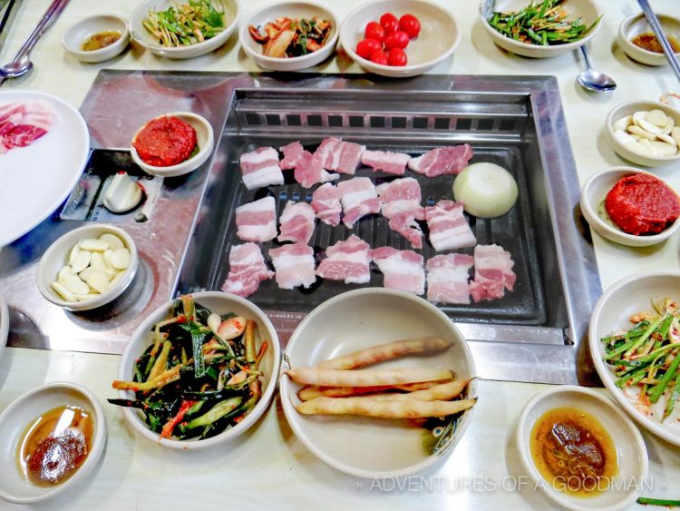 Pork BBQ with assorted banchan