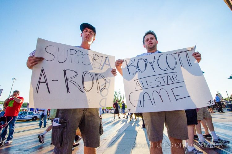 Yankee fans mock-protesting the lack of A-Rod in the All Star Game