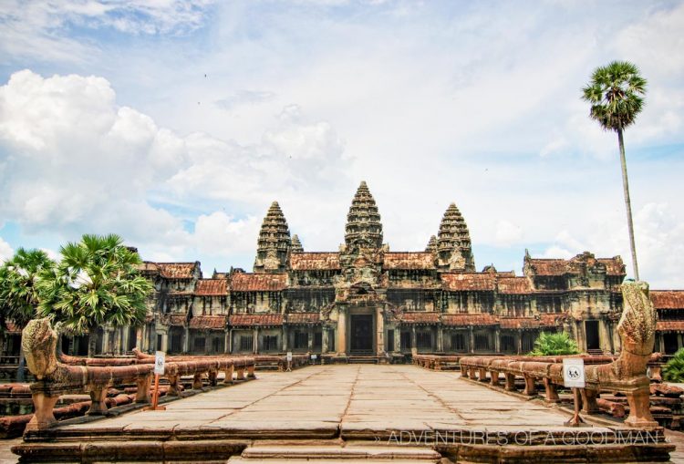 The front entrance to Angkor Wat: free of scaffolding in 2009.