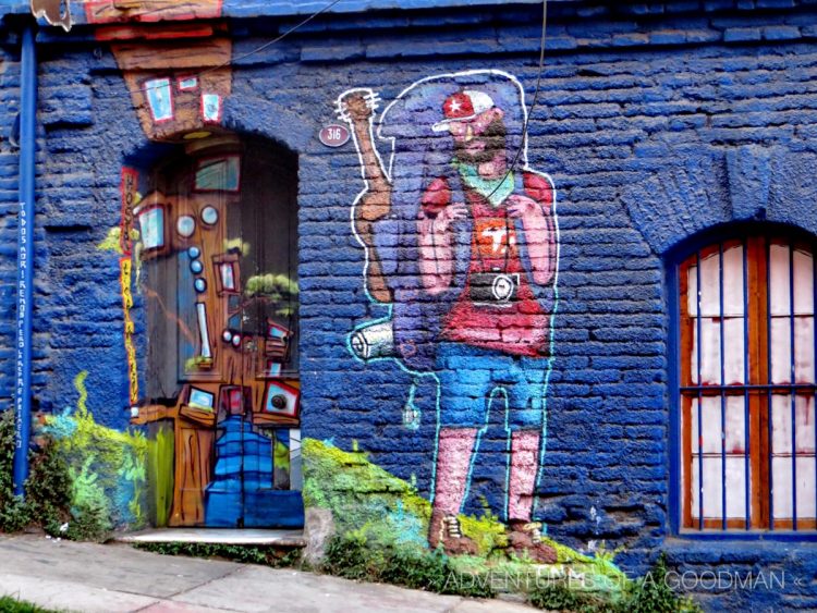 Graffiti in Valpariso, Chile