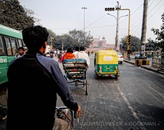 new_delhi-Tuk_Tuk-ride-adventuresofagoodman-min