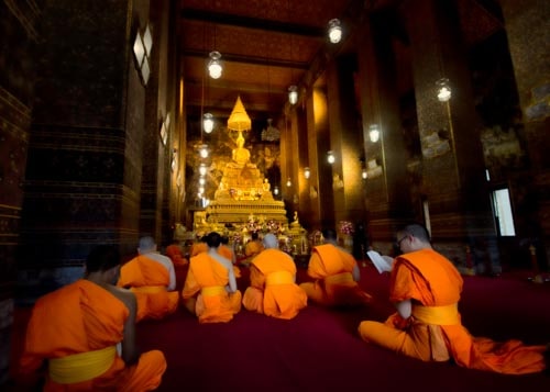 A monk chanting session at Wat Pho in Bangkok, Thailand