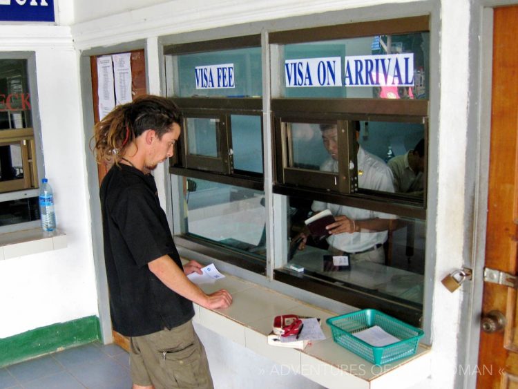 Getting a visa on arrival at Houayxai, Laos