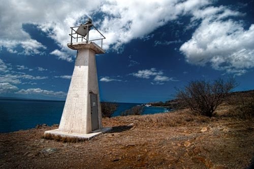 The Napo'opo'o Lighthouse in Kealakekua Bay on Maui, Hawaii