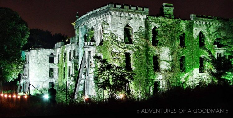 The Renwick "Smallpox" Hospital ruins on the southern tip of Roosevelt Island in New York City