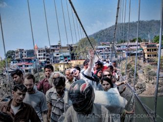 That's me hamming it up in the middle of a very crowded Laxshman Jhula Bridge
