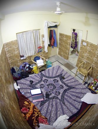 The bedroom of room 105 at the River View Cottages in Rishikesh