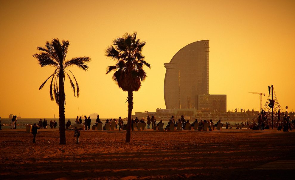 Barcelona Sunset - Copyright by Moyan Brenn -- http://www.flickr.com/aigle_dore