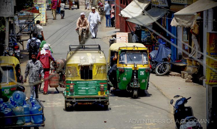 Tuk Tuks on an Agra street