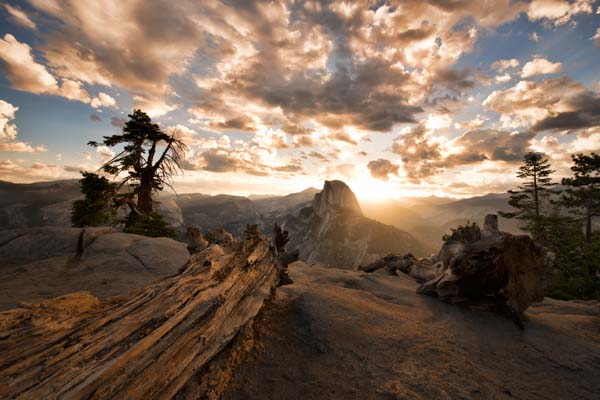 Sunrise over Half Dome, as seen from Glacier Point in Yosemite National Park