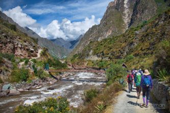 Line up... it's the start of the Inca Trail!