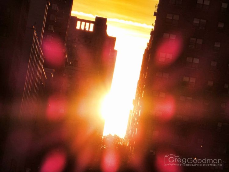 Manhattanhenge on the Upper East Side: as seen from Roosevelt Island.