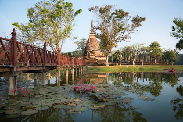 Wat Sa Si in Sukhothai, Thailand