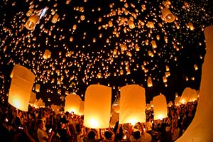 10,000 Thai lanterns go off in one giant wish at the Yi Peng festival in Chiang Mai